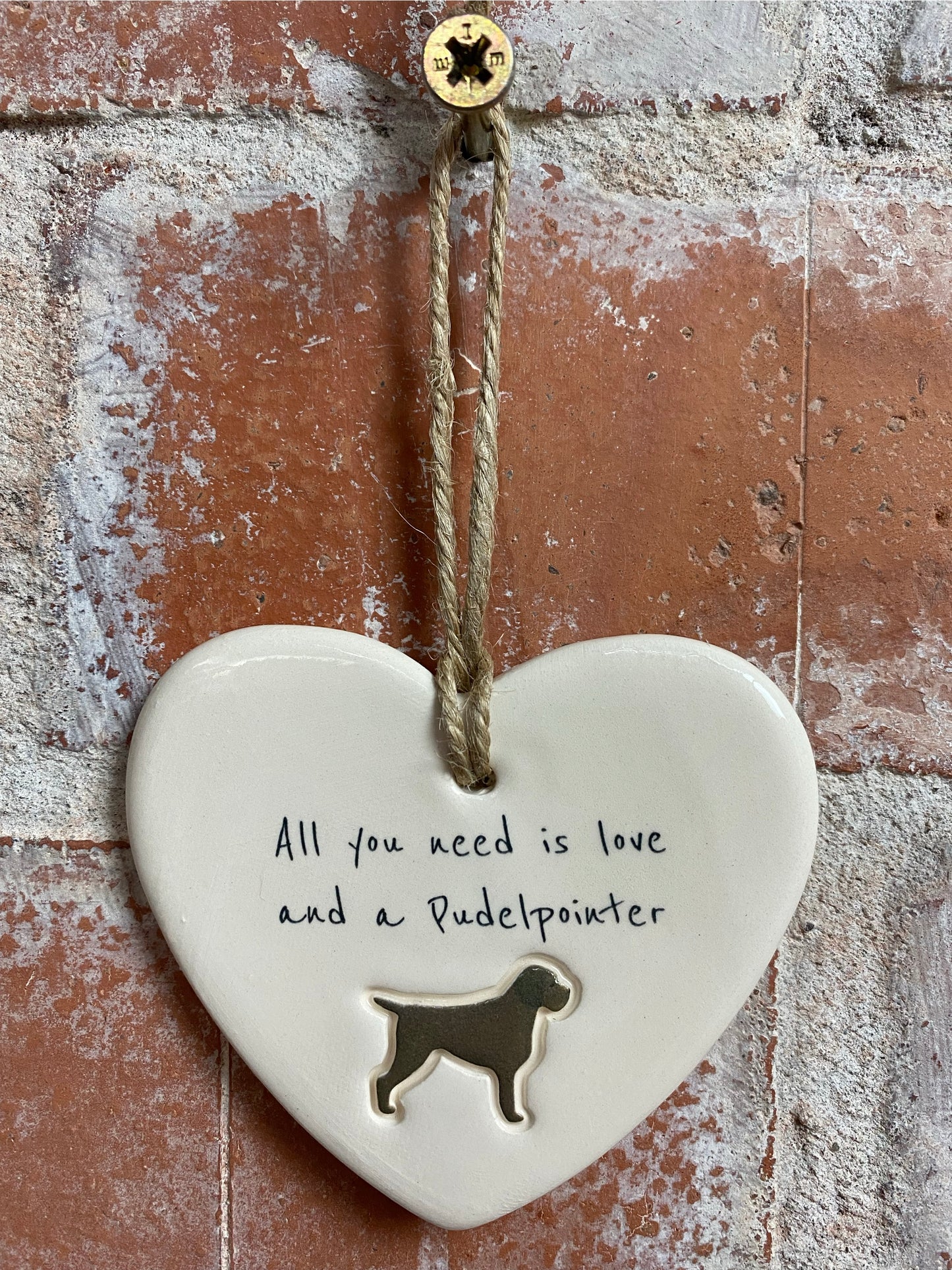 Pudelpointer Ceramic Heart Ornament