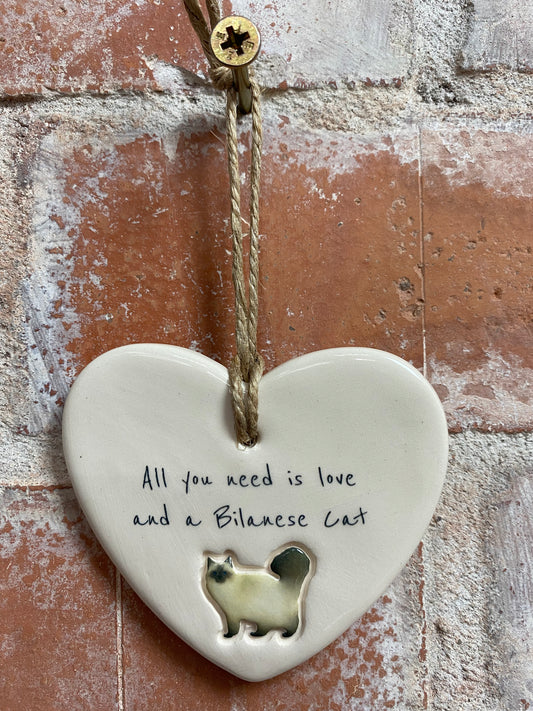 Bilanese Cat ceramic heart